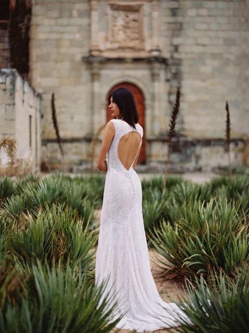 Wilderly Brides Rowen Wedding Dress Elegant Bohemian Lace Open-Back Maxi NWOT